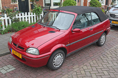 800px-1995_red_Rover_111_convertible_from_Nederland.jpg